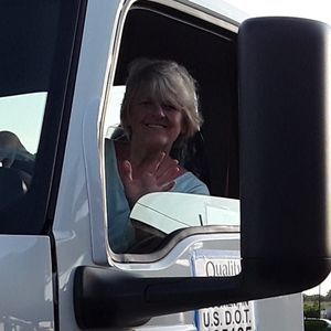 Meet your Posher, Joyce